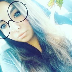 Meet your Posher, Natasha